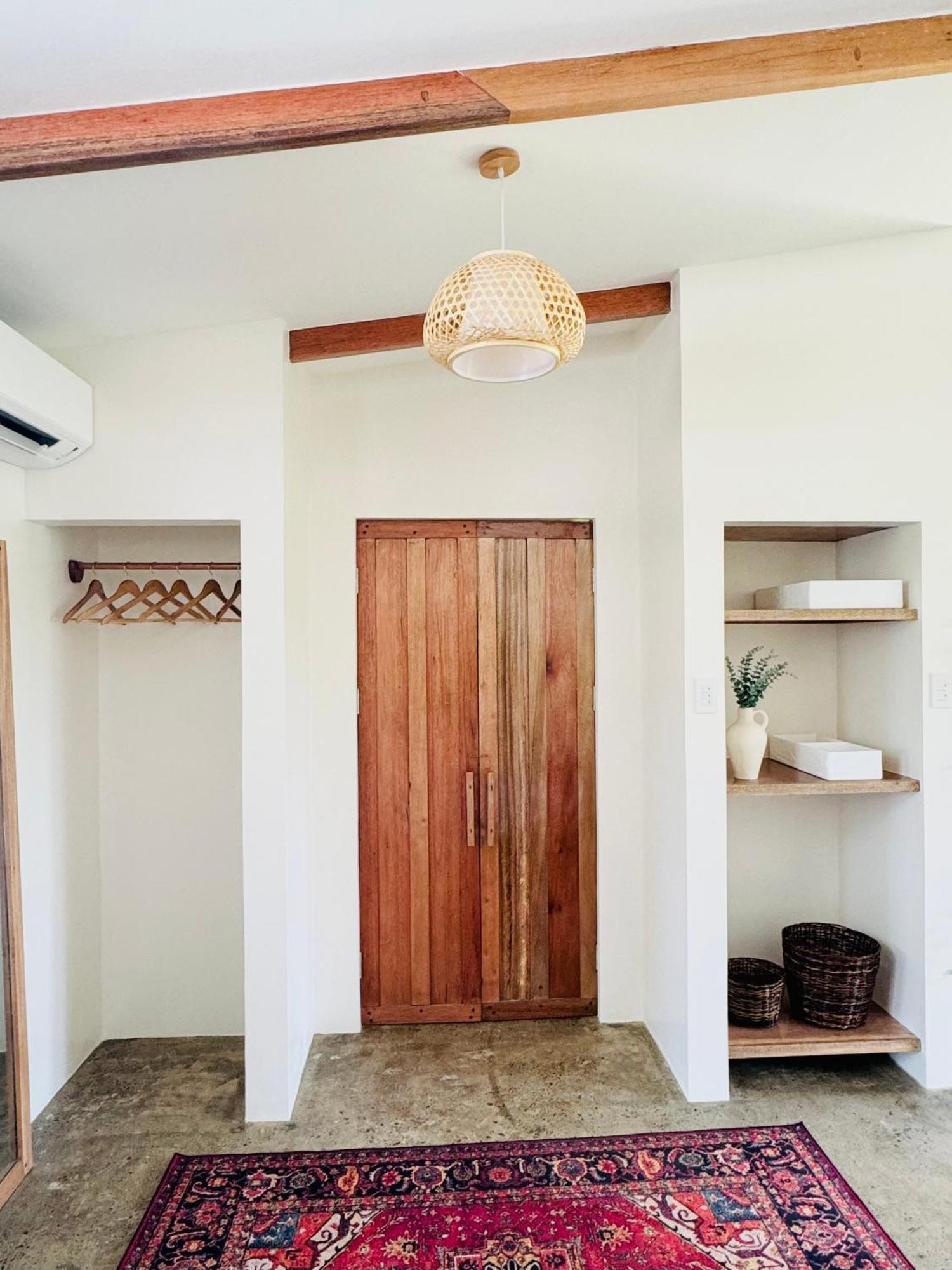 Villa Pura Vida Apartments Siargao Хенерал Луна Екстериор снимка